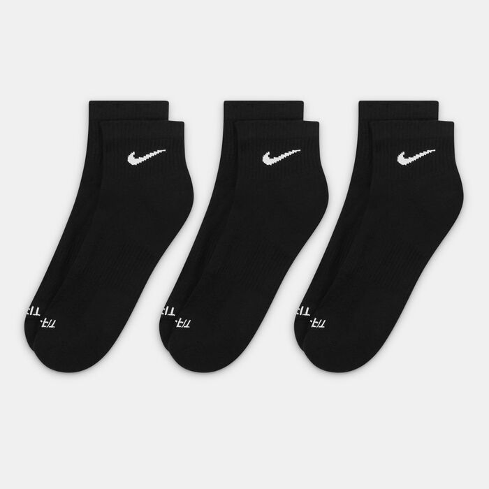 Nike Everyday Plus Cushioned Training Ankle Socks (3 Pairs) Black image number 0