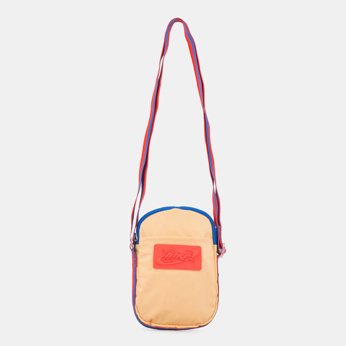Nike Women's Heritage Crossbody Bag Beige image number 0