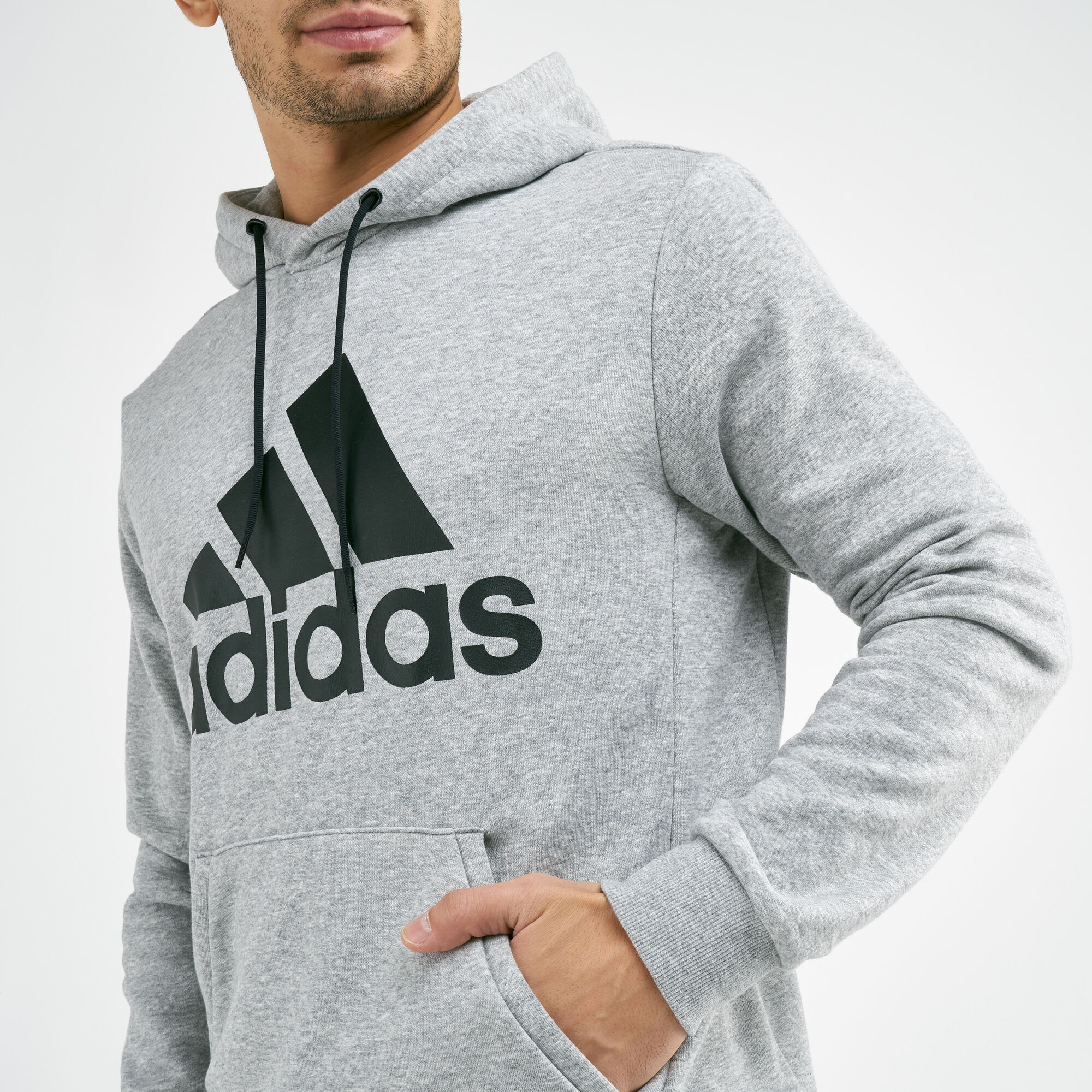 Must haves badge of sport pullover outlet