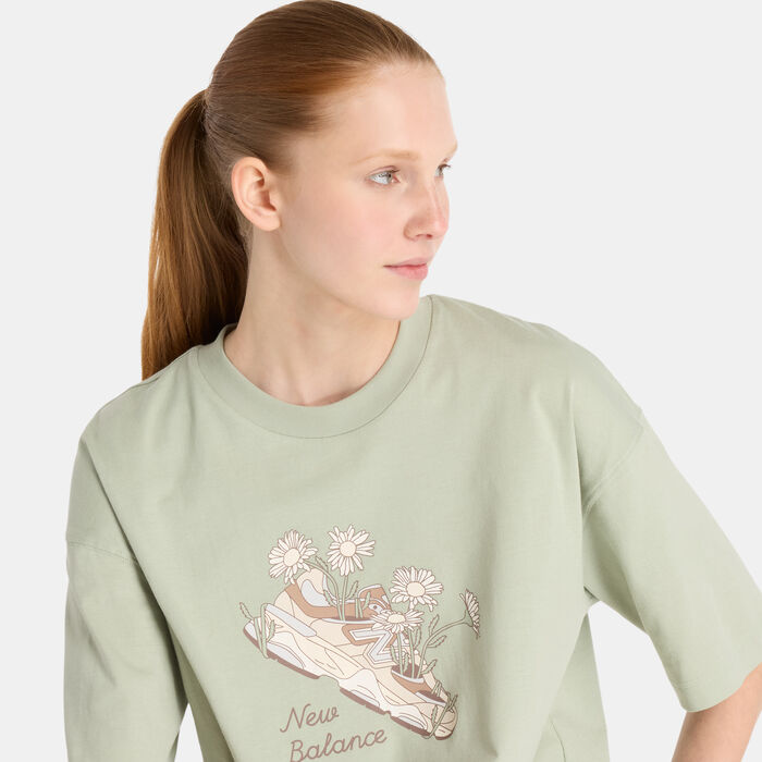 New Balance Women's Flower Shoe T-Shirt Green New Balance Women's Flower Shoe T-Shirt Green image number 2