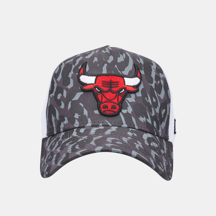 New Era Men's Seasonal Camo Trucker Chicago Bulls Cap Grey New Era Men's Seasonal Camo Trucker Chicago Bulls Cap Grey image number 0