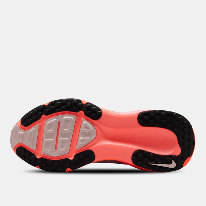 Nike Women's Vomero 18 Road Running Shoes Pink Nike Women's Vomero 18 Road Running Shoes Pink image number 3