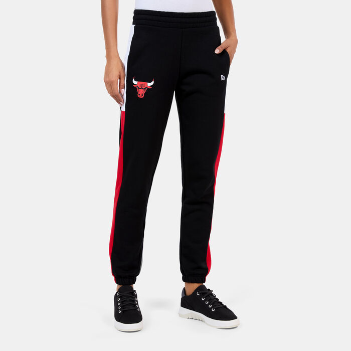 New Era Women's NBA Chicago Bulls Colourblock Sweatpants Black New Era Women's NBA Chicago Bulls Colourblock Sweatpants Black image number 0