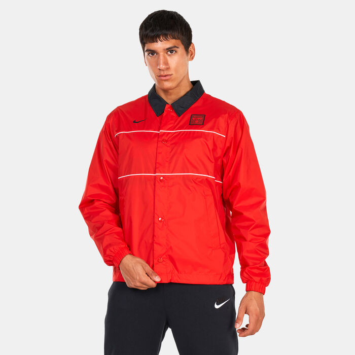 Nike Men's NBA Chicago Bulls Courtside Jacket Red image number 0