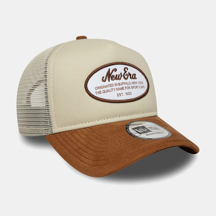 New Era Men's Oval Patch Camo Trucker Cap Beige New Era Men's Oval Patch Camo Trucker Cap Beige image number 2