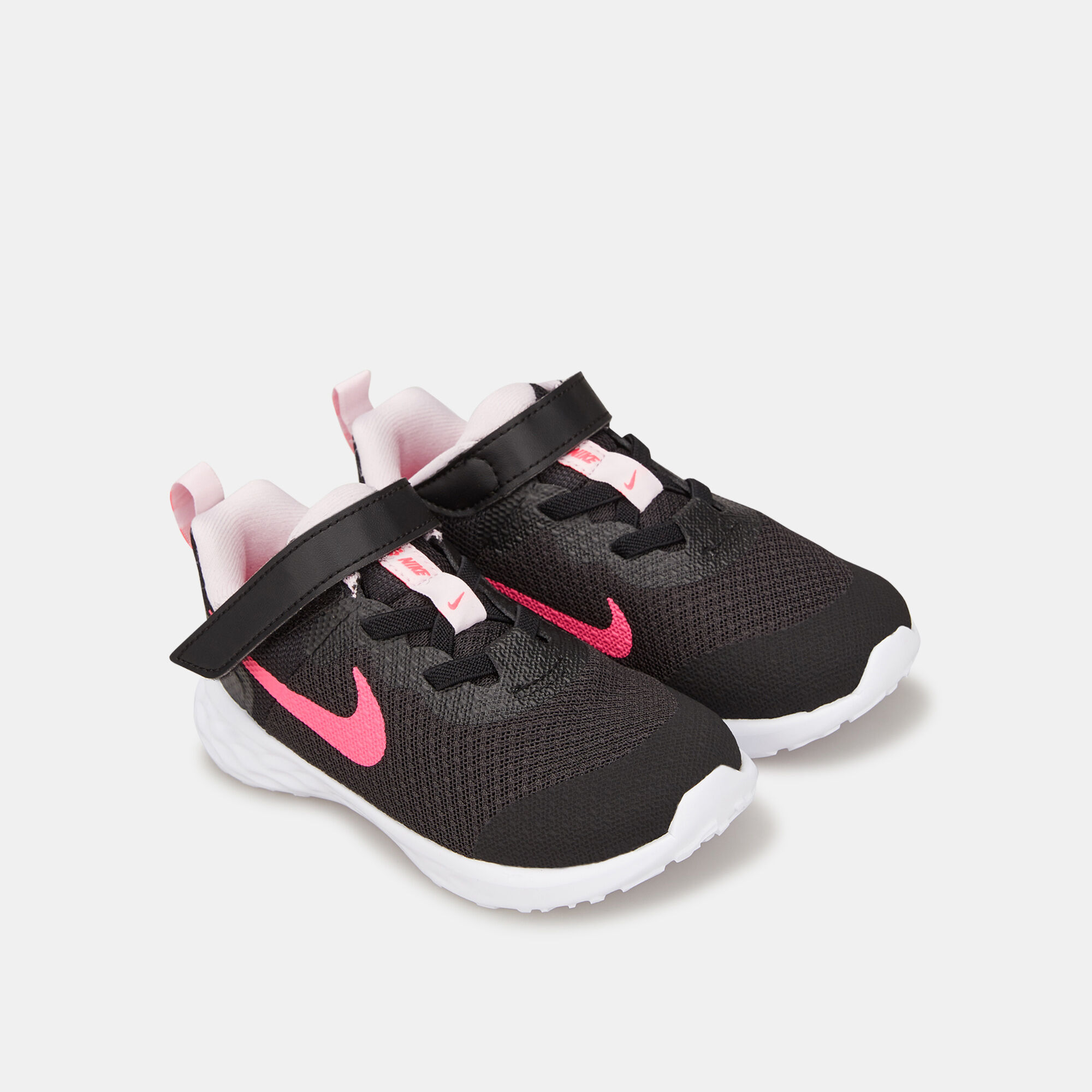 Nike baby online shoes size 6