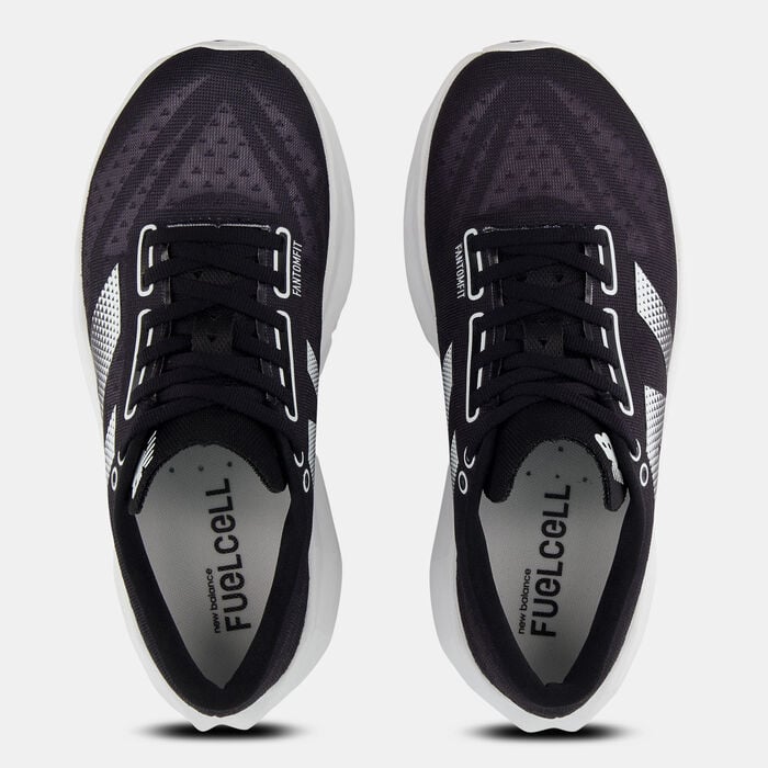 New Balance Women's FuelCell Rebel v4 Running Shoes Black New Balance Women's FuelCell Rebel v4 Running Shoes Black image number 4