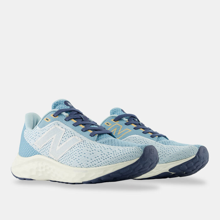 New Balance Women's Fresh Foam Arishi v4 Shoes Blue New Balance Women's Fresh Foam Arishi v4 Shoes Blue image number 1