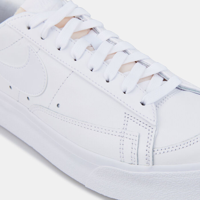 Nike Women's Blazer Low Platform Shoes White Nike Women's Blazer Low Platform Shoes White image number 4
