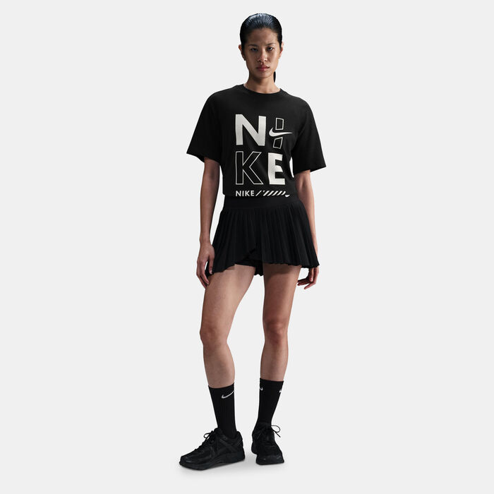 Nike Women's Sportswear T-Shirt Black Nike Women's Sportswear T-Shirt Black image number 2