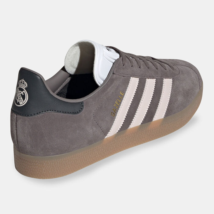 adidas Men's Gazelle Shoes Grey adidas Men's Gazelle Shoes Grey image number 2