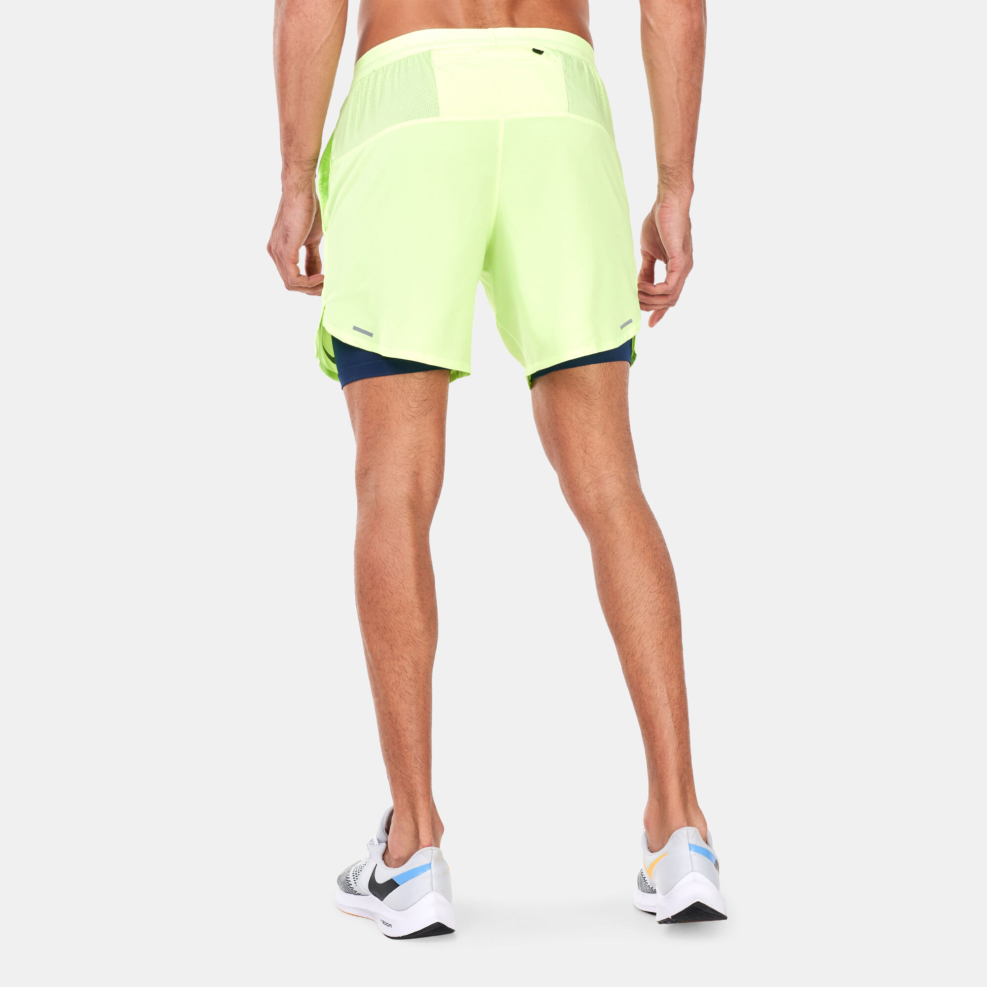 Nike pursuit 2 2025 in 1 short