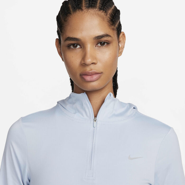 Nike Women's Dri-FIT Swift Element UV Top Blue Nike Women's Dri-FIT Swift Element UV Top Blue image number 2