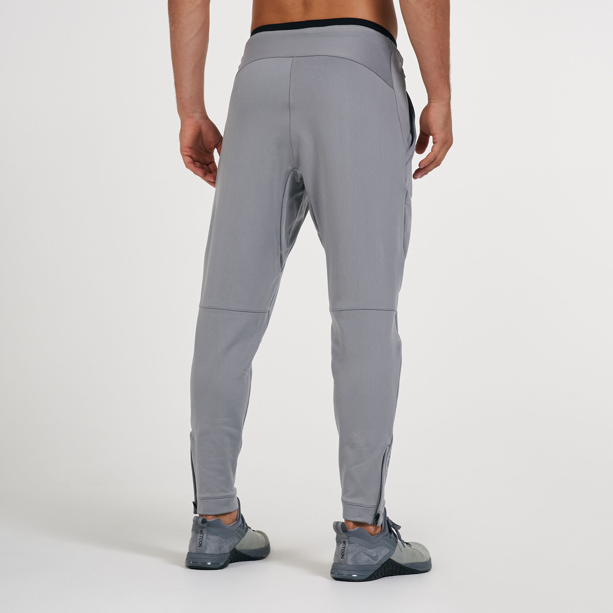 Buy Nike Men s Pro Fleece Pants Grey in KSA SSS