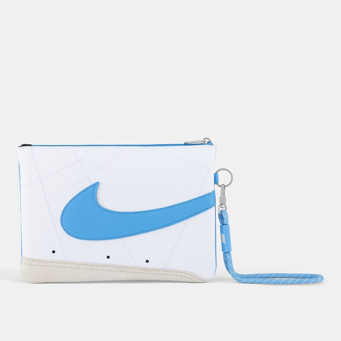 Nike Icon Blazer Wristlet Blue Nike Icon Blazer Wristlet Blue image number 0