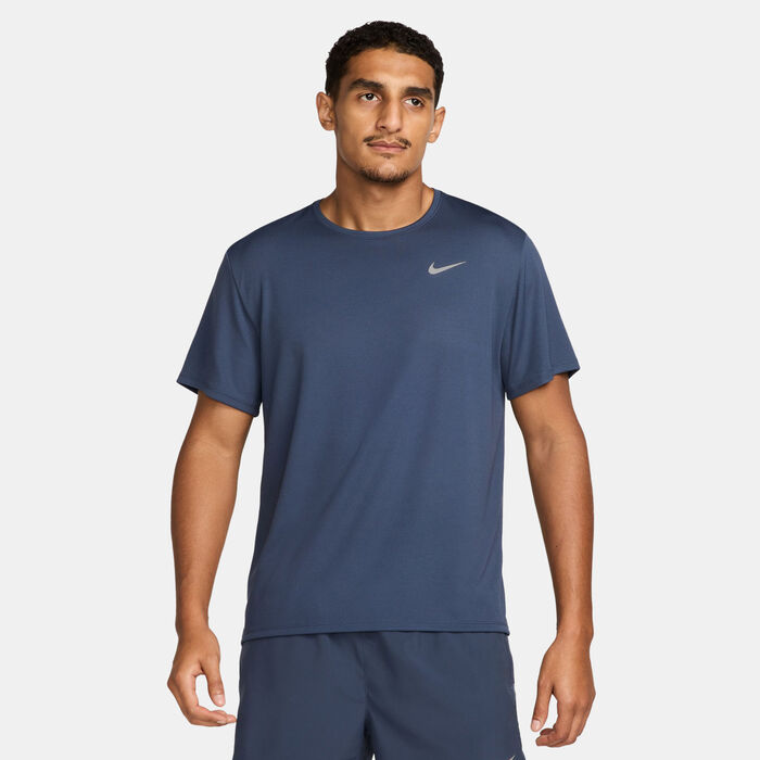 Nike Men's Miler Dri-FIT UV Running T-Shirt Blue Nike Men's Miler Dri-FIT UV Running T-Shirt Blue image number 0