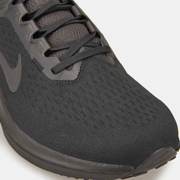 Nike Men's Winflo 10 Road Running Shoe Black Nike Men's Winflo 10 Road Running Shoe Black image number 5