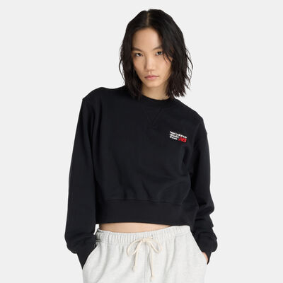 New Balance Women's Athletics Premium Logo Sweatshirt Black New Balance Women's Athletics Premium Logo Sweatshirt Black