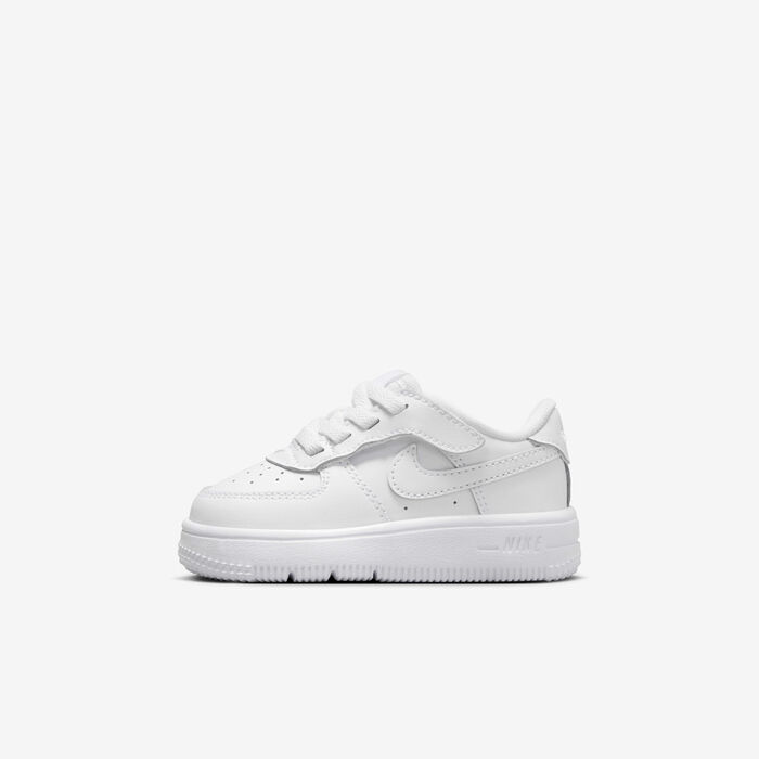Nike Kids' Force 1 Low EasyOn Shoes White Nike Kids' Force 1 Low EasyOn Shoes White image number 0