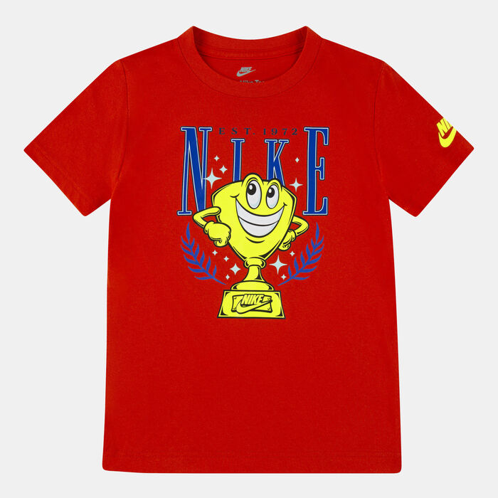Nike Kids' Trophy Graphic T-Shirt Red Nike Kids' Trophy Graphic T-Shirt Red image number 0