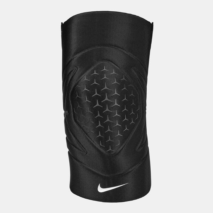 Nike Pro Closed Patella 3.0 Knee Sleeve Black Nike Pro Closed Patella 3.0 Knee Sleeve Black image number 0