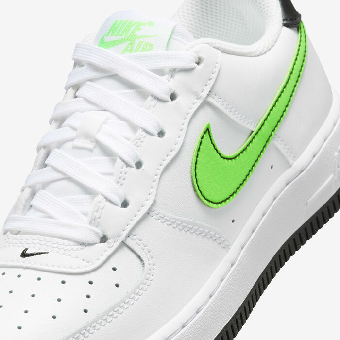 Nike Kids' Air Force 1 Shoes White image number 6