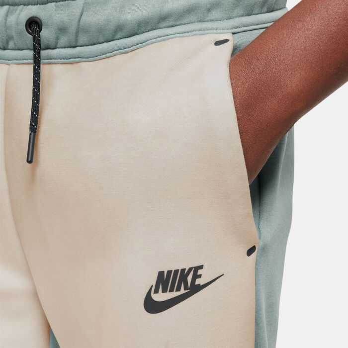 Nike Kids'Sportswear Tech Fleece Joggers Green image number 2