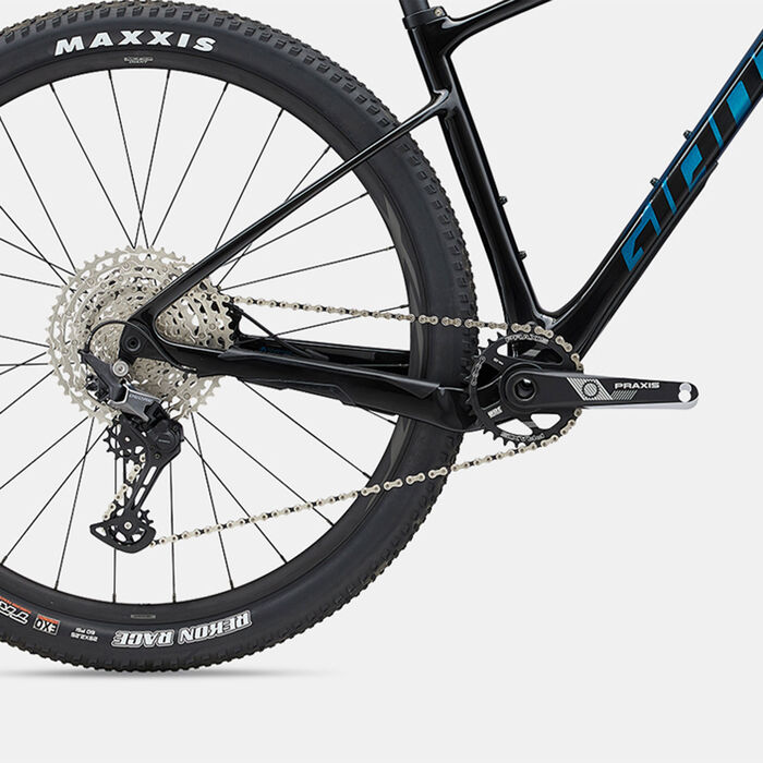 Giant XTC Advanced 3 Mountain Bike Multi-Color Giant XTC Advanced 3 Mountain Bike Multi-Color image number 1