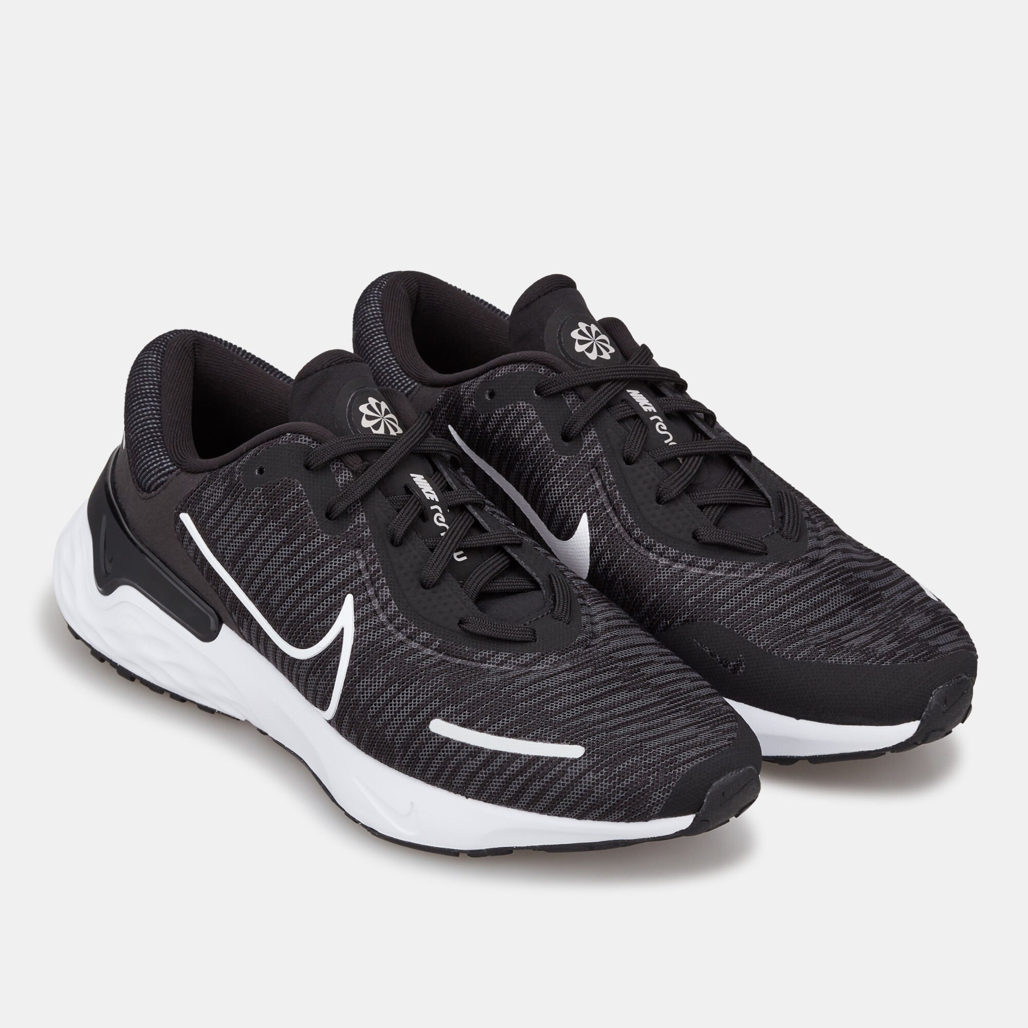 Nike store renew technology
