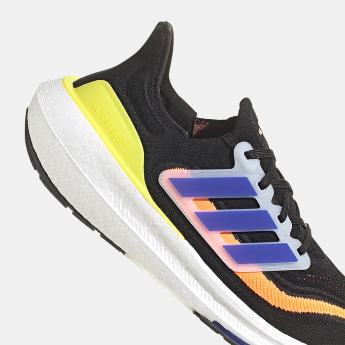 adidas Men's Ultraboost Light Running Shoes Black adidas Men's Ultraboost Light Running Shoes Black image number 4