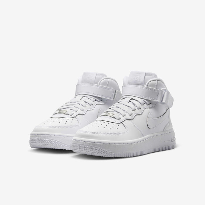 Nike Kids' Air Force 1 Mid EasyOn Shoes White image number 4