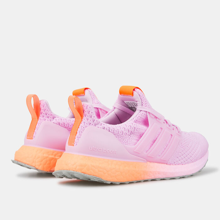 adidas Women's Ultraboost 5.0 DNA Running Sportswear Lifestyle Shoe Purple adidas Women's Ultraboost 5.0 DNA Running Sportswear Lifestyle Shoe Purple image number 2