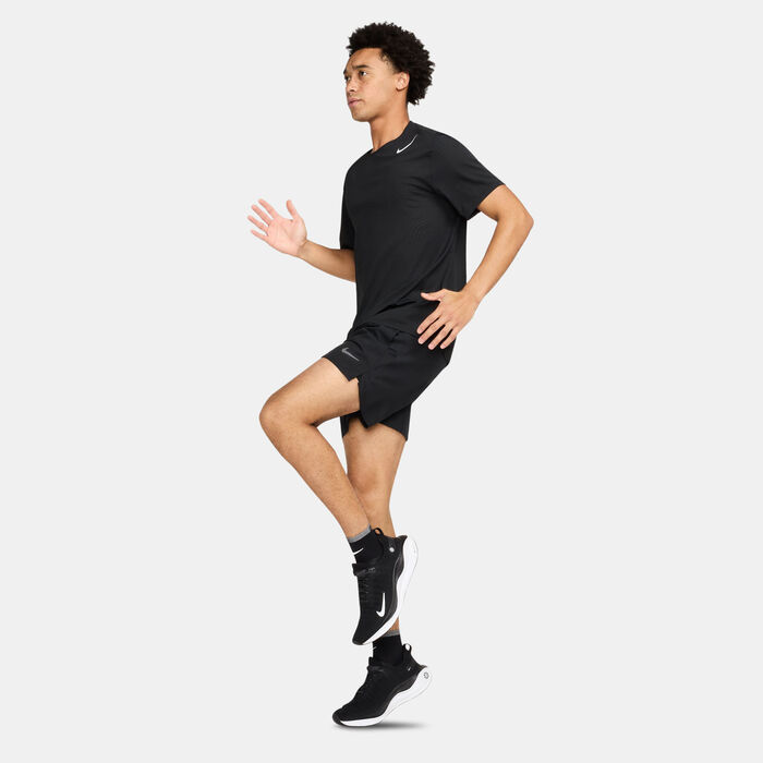 Nike Men's Challenger Dri-FIT 2-in-1 Versatile Shorts Black Nike Men's Challenger Dri-FIT 2-in-1 Versatile Shorts Black image number 5