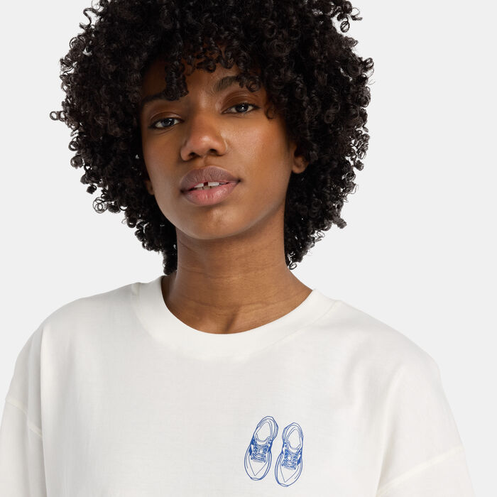 New Balance Women's Outfit Layout Graphic T-Shirt Beige New Balance Women's Outfit Layout Graphic T-Shirt Beige image number 3