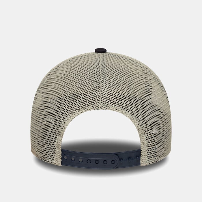 New Era Men's Animal Patch Trucker Cap Blue New Era Men's Animal Patch Trucker Cap Blue image number 3