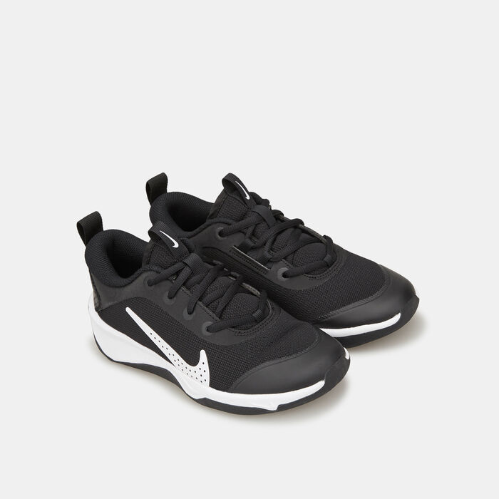 Nike Kids' Omni Multi-Court Indoor Court Shoes Black image number 1