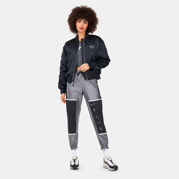 Nike Women's Air Sportswear Bomber Jacket Black Nike Women's Air Sportswear Bomber Jacket Black image number 2
