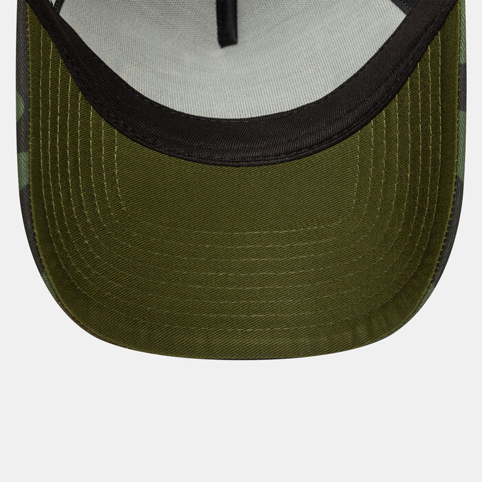 New Era Men's Oval Patch Camo Trucker Cap Beige New Era Men's Oval Patch Camo Trucker Cap Beige image number 4