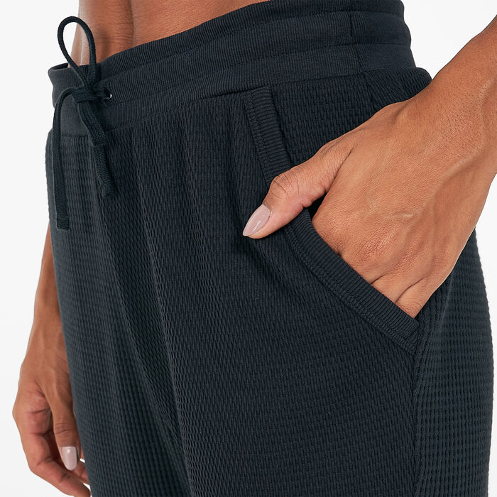 Nike Women's Yoga Dri-FIT Luxe Waffle Mix Joggers Nike Women's Yoga Dri-FIT Luxe Waffle Mix Joggers image number 3