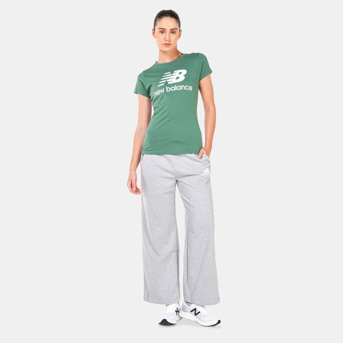 New Balance Women's Essentials Wide Legged Sweatpants Grey New Balance Women's Essentials Wide Legged Sweatpants Grey image number 2