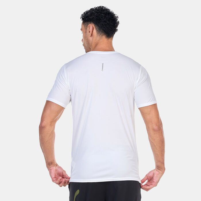 PUMA Men's Run Favourite Graphic T-Shirt White PUMA Men's Run Favourite Graphic T-Shirt White image number 1