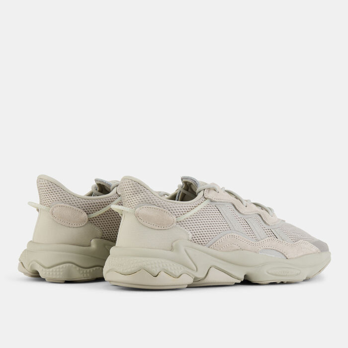 adidas Originals Women's OZWEEGO Shoes Beige image number 2