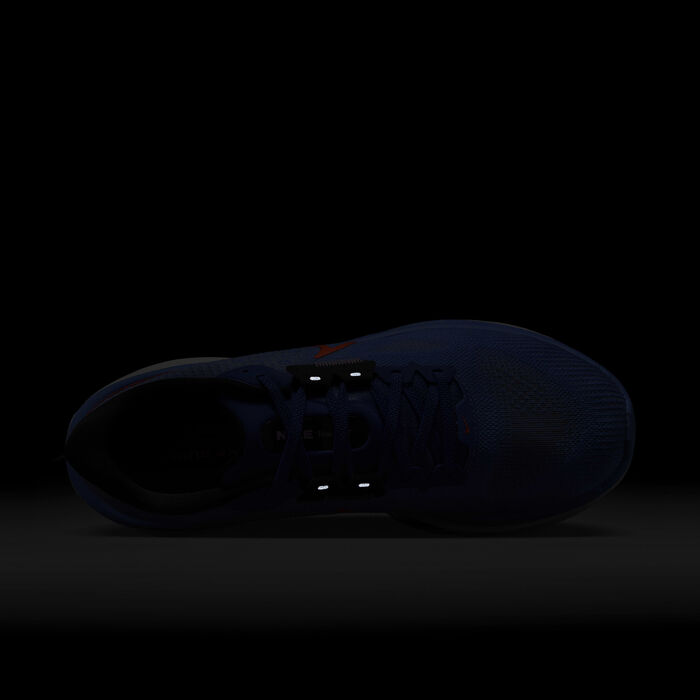 Nike Women's Vomero 17 Road Running Shoes Blue Nike Women's Vomero 17 Road Running Shoes Blue image number 8