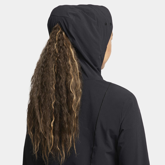 Nike Women's Swift UV Running Jacket Black image number 4