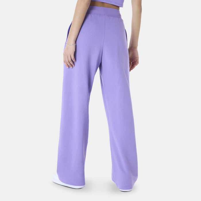 New Era Women's MLB New York Yankees League Essential Joggers Purple image number 1