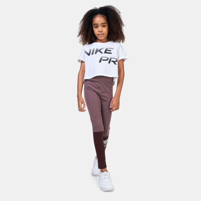Nike Kids' Dri-FIT Sport Essential+ Cropped Training T-Shirt (Older Kids) White Nike Kids' Dri-FIT Sport Essential+ Cropped Training T-Shirt (Older Kids) White image number 2