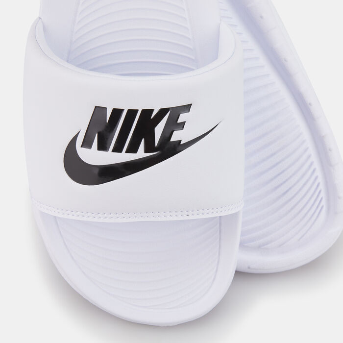 Nike Women's Victori Slides White Nike Women's Victori Slides White image number 2