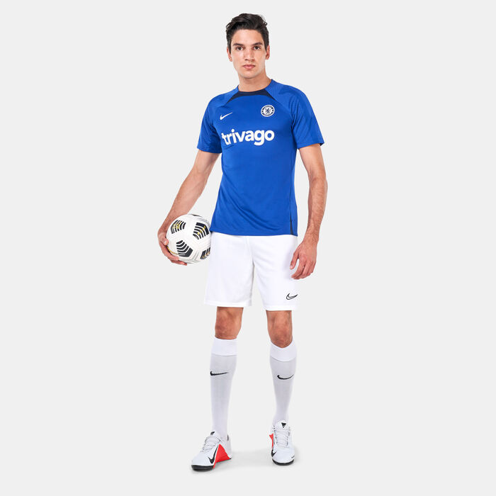 Nike Men's Chelsea F. C. Dri-FIT Strike Football T-Shirt Blue Nike Men's Chelsea F. C. Dri-FIT Strike Football T-Shirt Blue image number 2