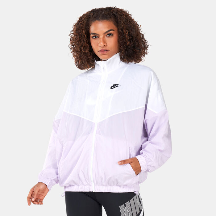 Buy Nike Women's Sportswear Essential Windrunner Woven Jacket White in KSA  -SSS