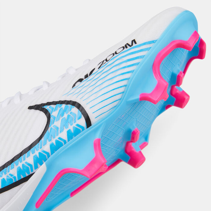 Nike Men's Mercurial Vapor 15 Academy Multi-Ground Football Shoes White Nike Men's Mercurial Vapor 15 Academy Multi-Ground Football Shoes White image number 4